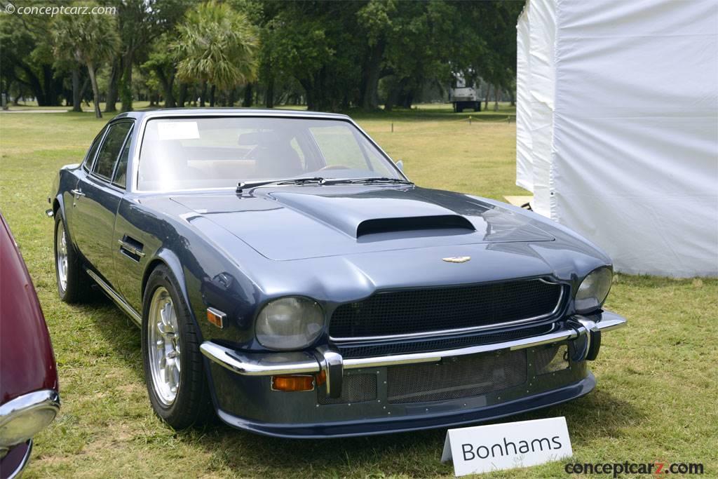 1976 Aston Martin V8 photo